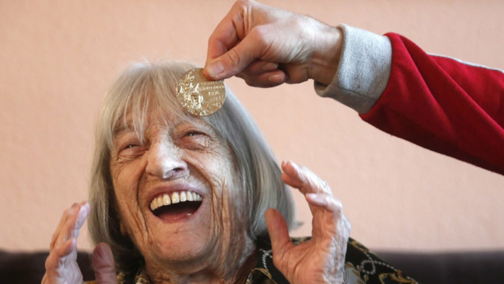 Cea mai în vârstă campioană olimpică tocmai a sărbătorit 99 de ani